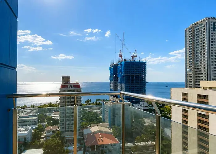 2br Malate Bayview Mansion, High Floor Seaview 26b