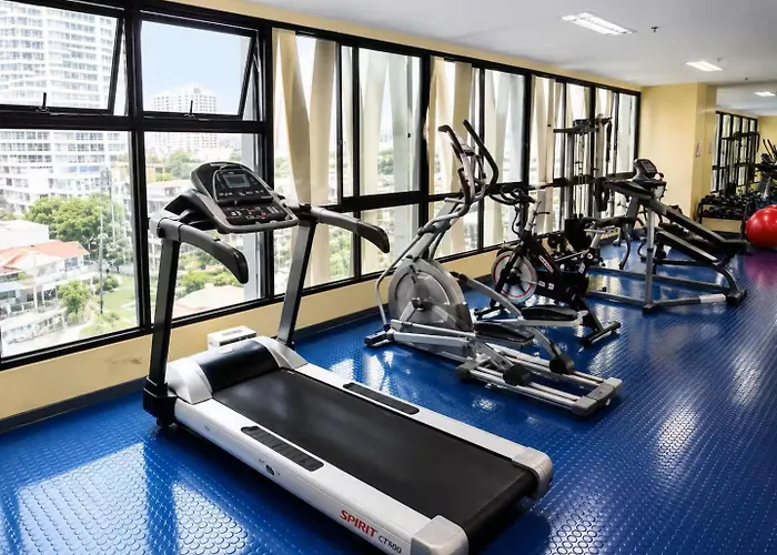 2br Malate Bayview Mansion, High Floor Seaview 26b Manila